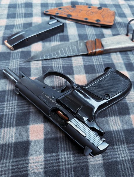 CZ