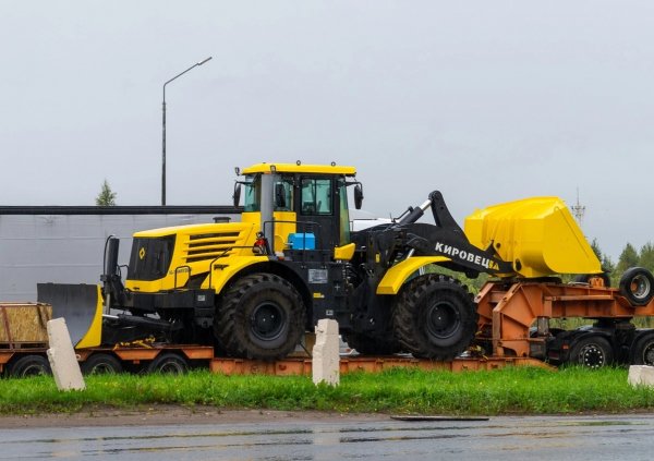 К-708УДМ "КИРОВЕЦ"