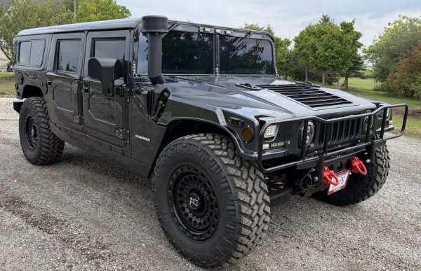 AM GENERAL HUMMER WAGON (1998г.)
