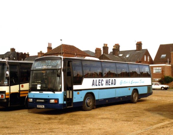 SCANIA K93CRB PLAXTON PARAMOUNT 3500 III (1989г.)