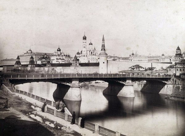 Инструментальный дуэт "Серебряные струны&quot - Ромашки спрятались