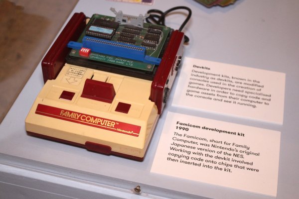 Famicom PDS INTERFACE