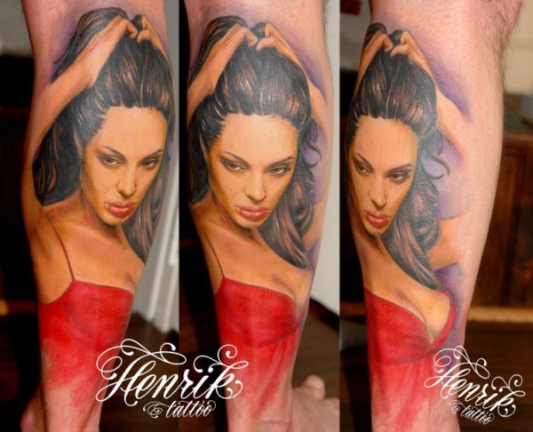 Tattoo (1105)
