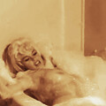 Jayne Mansfield-bath2---copie.gif