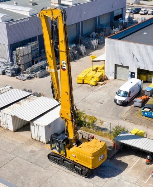 CATERPILLAR 352