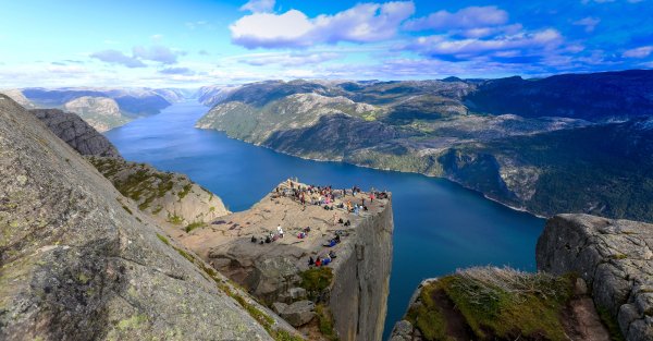 Fiordopreikestolen