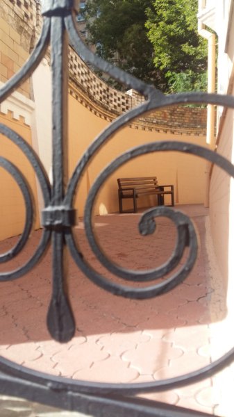 file_87490516