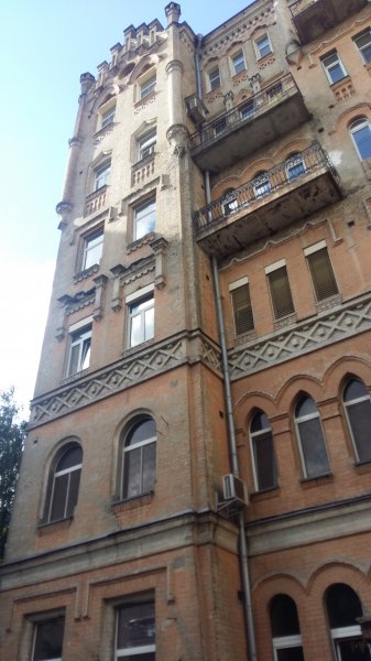 file_87490685
