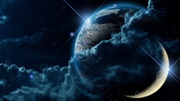 EARTHANDMOON