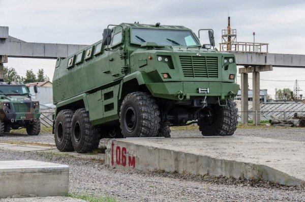 CZx5UHeenoY