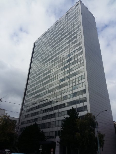 picture_304359217