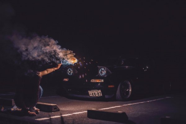 KPwnE8EJ1Jk