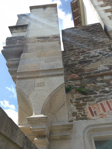 picture_320764995
