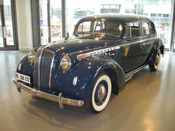 px-Opel Admiral11