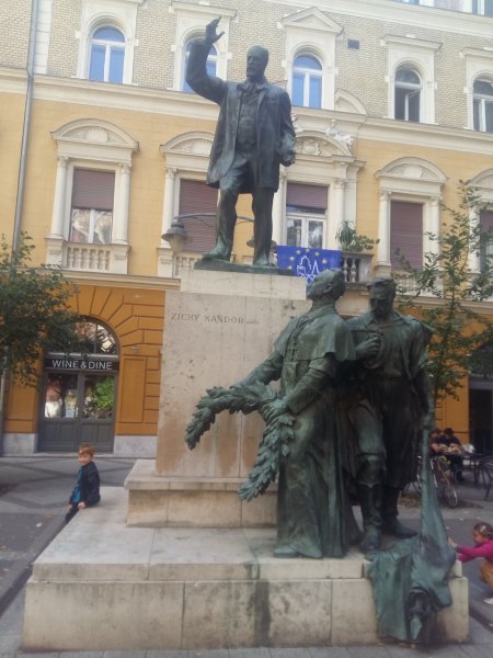 picture_304385596