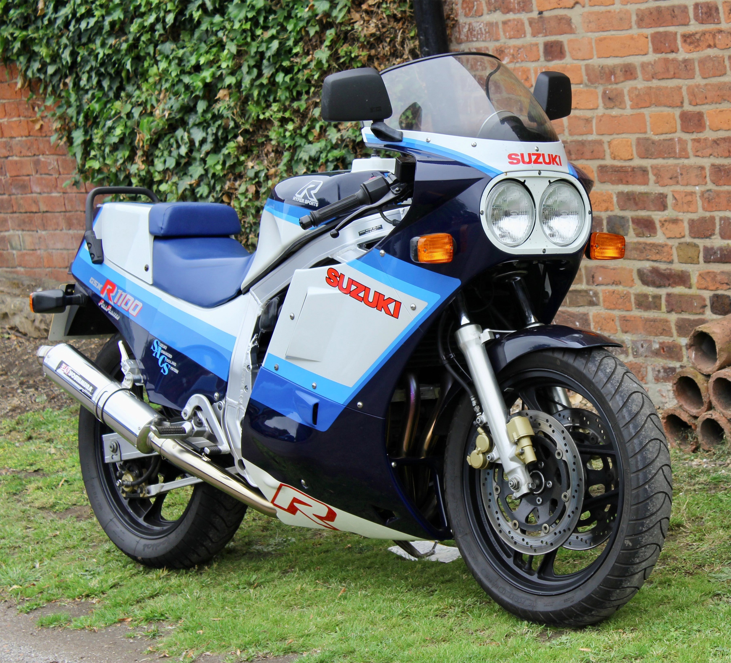 SUZUKI GSX R1100 (1987г.)