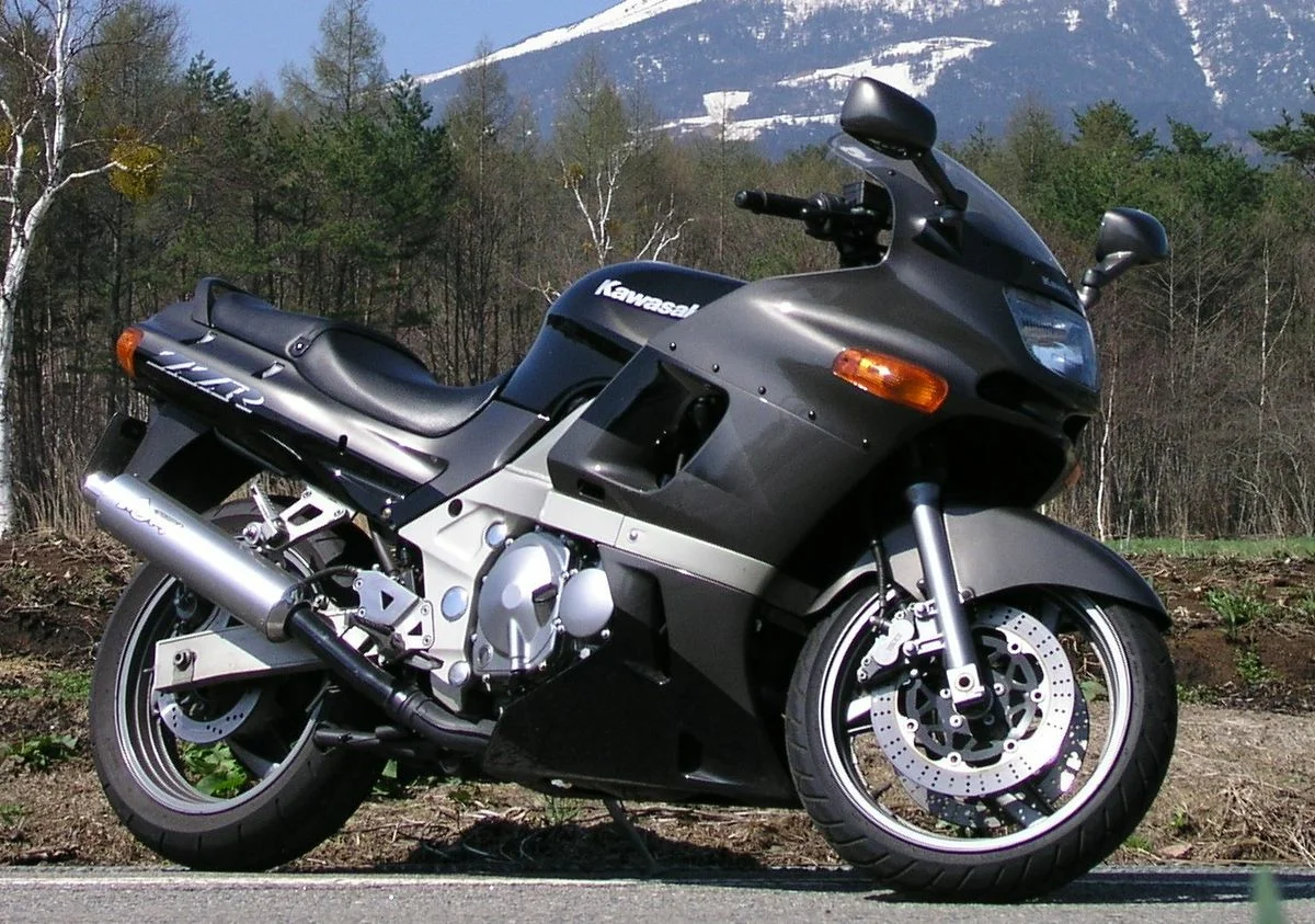 KAWASAKI ZZ-R400