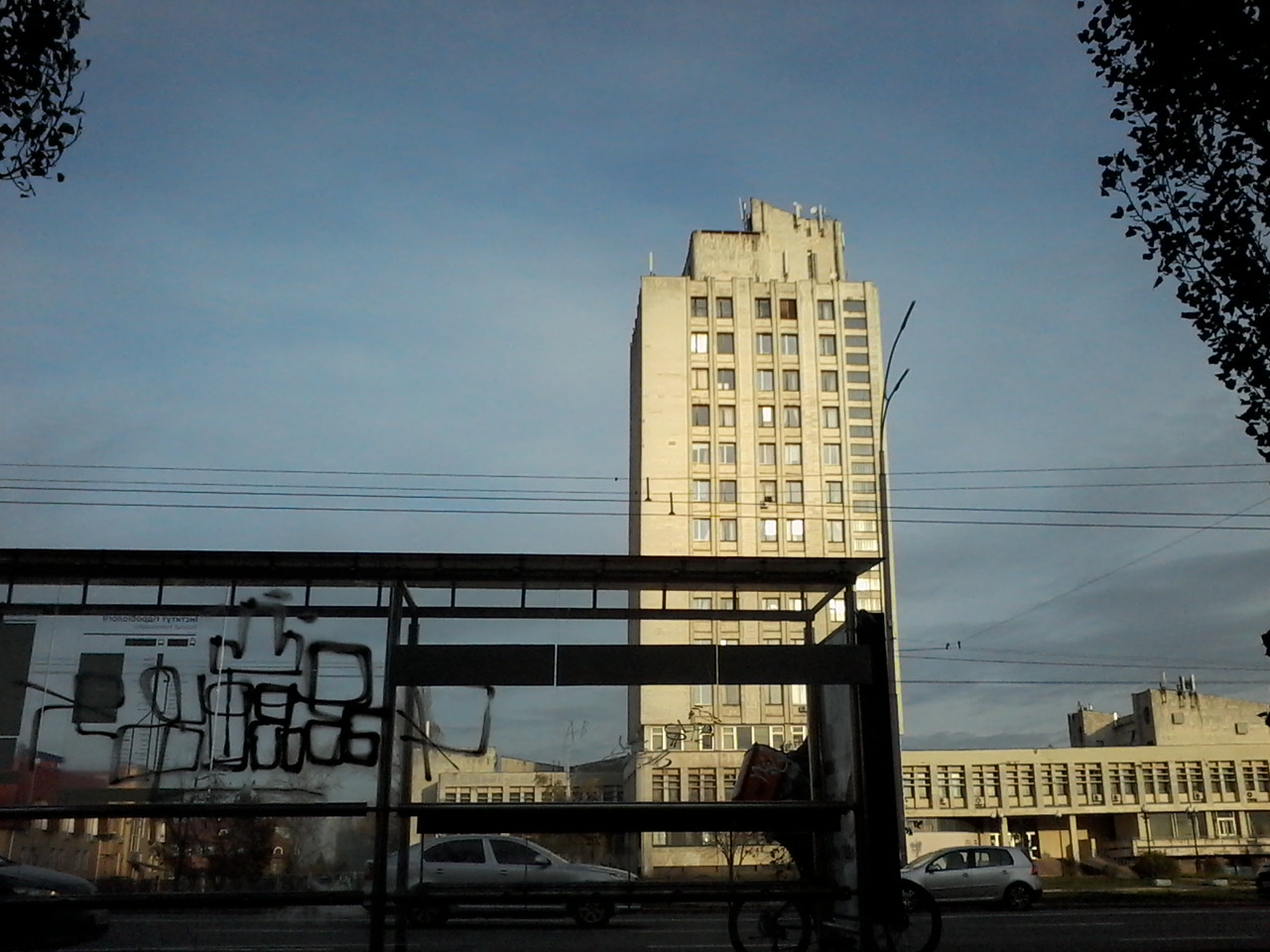 file_83430107