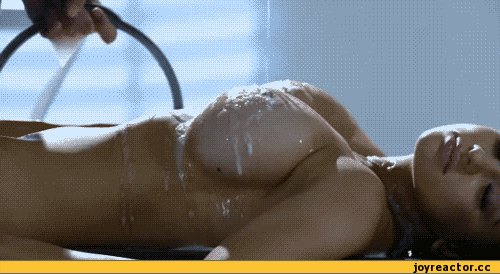 гифки-мой-меня-полностью-песочница-Audrey-Bitoni-474207