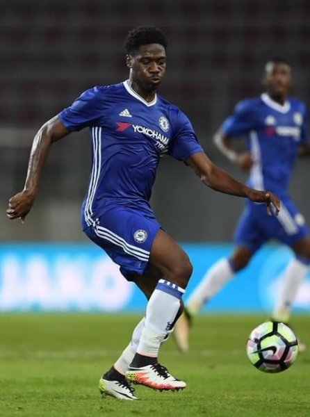 Ola Aina