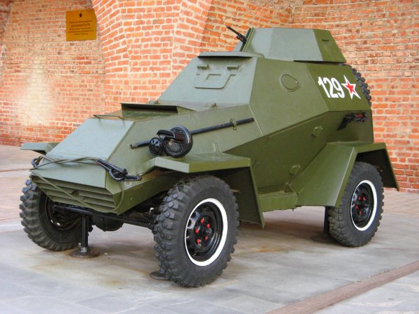 бронеавтомобиль БА-64