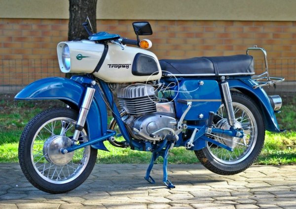 MZ ES 250.2 TROPHY (1973г.)