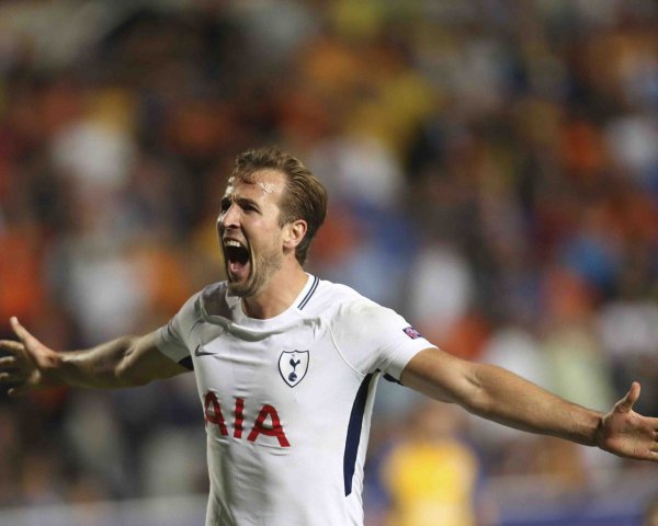 English footballer Harry Kane rejoices in victory 127265
