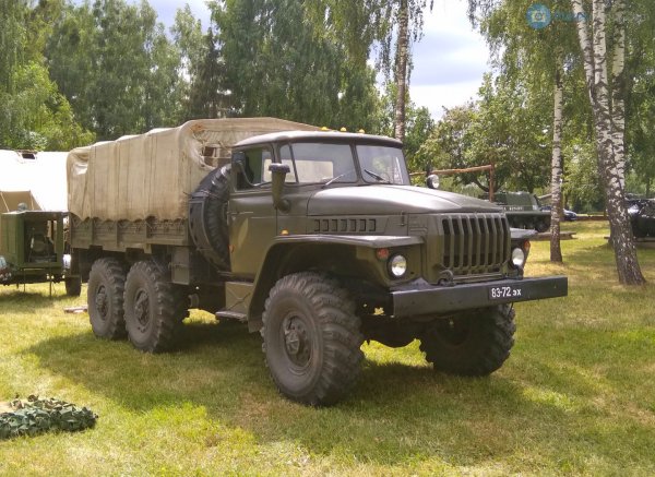 Урал-4320