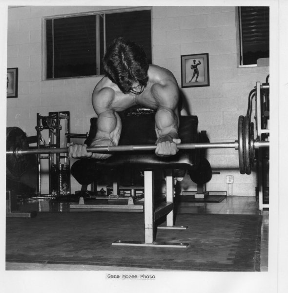 Mike-Mentzer-Heavy-Duty-Workout-Original-8X10 3