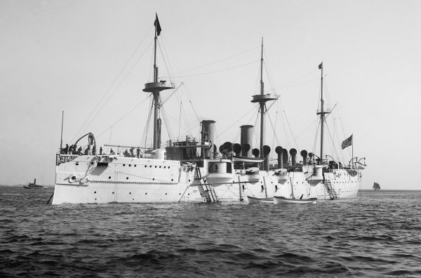 IMG viter59 USS Philadelphia