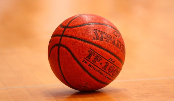 Basketbolnyj miach