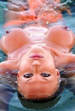 boobs in water