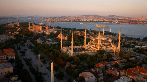 Golubaya-mechet-3840x2160-stambul-turciya-turizm