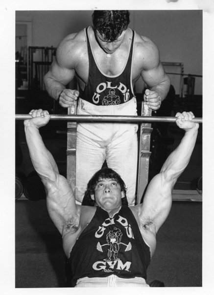 The-Barbarian-Brothers-Golds-Gym-NINE-Original-Vintage-8x10