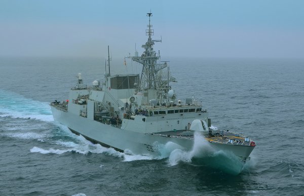 IMG viter59 HMCS Toronto