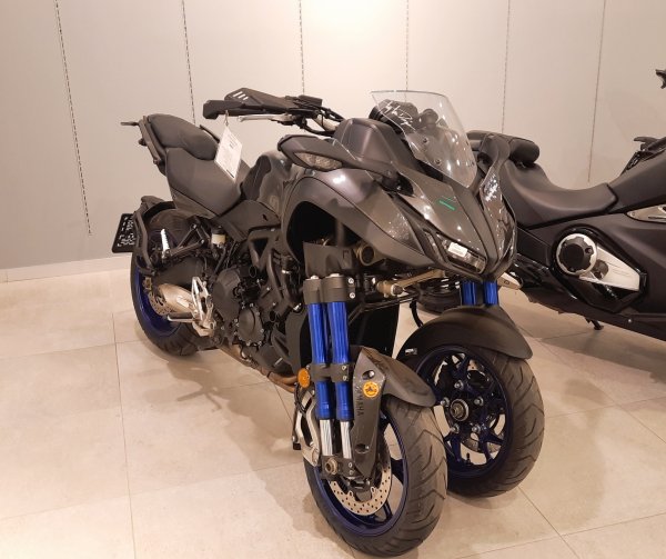 YAMAHA NIKEN (2025г.)