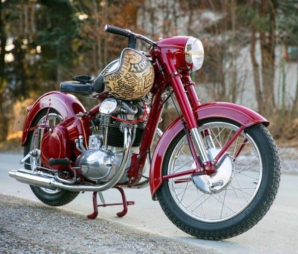 JAWA 500 OHC TYP 15.01 (1951г.)