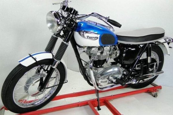 TRIUMPH TIGER TR6R (1966г.)