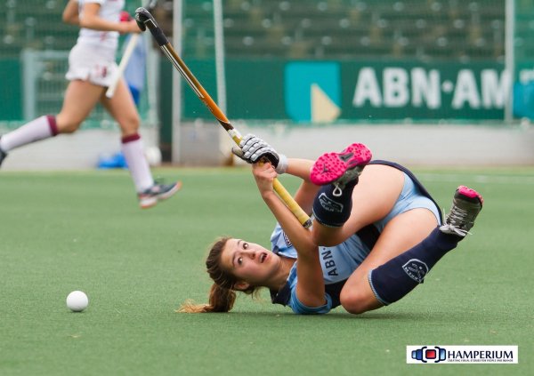 Athlete-still-focused-on-the-ground