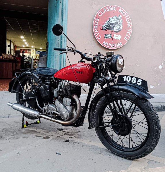 BSA M20 500cc (1946г.)