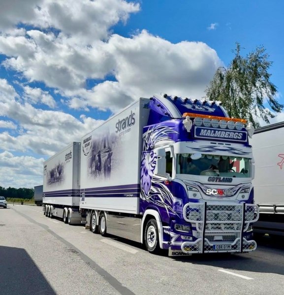 SCANIA