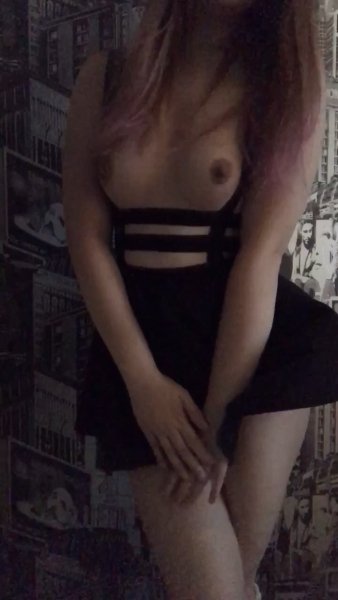 eroticheskie-gifki-Erotika-Siski-popa-3923303