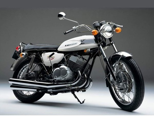 KAWASAKI H1 (1970г.)