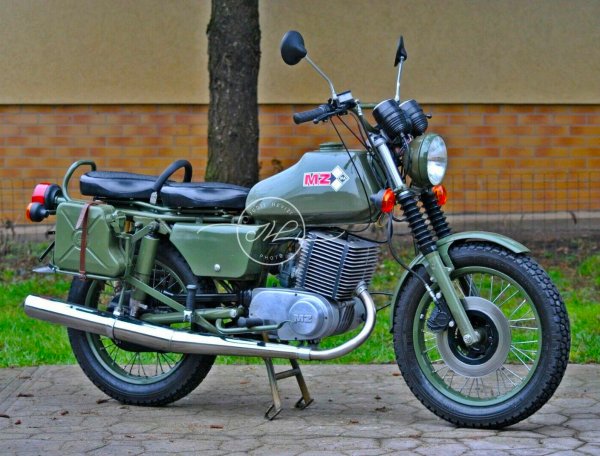 MZ ETZ 250 ARMY (1983г.)
