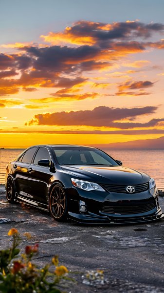 Toyota-camry-xv60-and-sea-sunset-121124