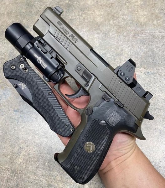 SIG-SAUER
