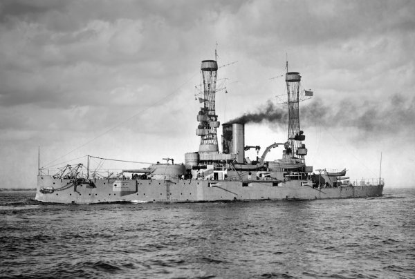 IMG USS Alabama BB-8 pre-drednout viter59