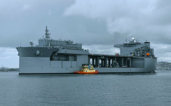 IMG viter59 USS John L. Canley ESB-6