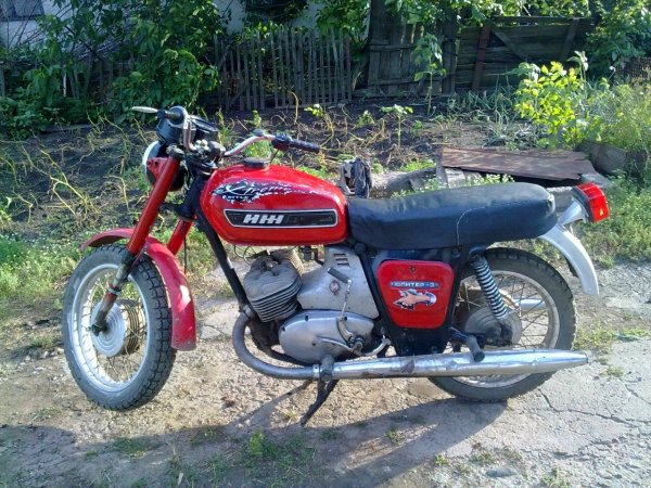 B-afRr7B32k