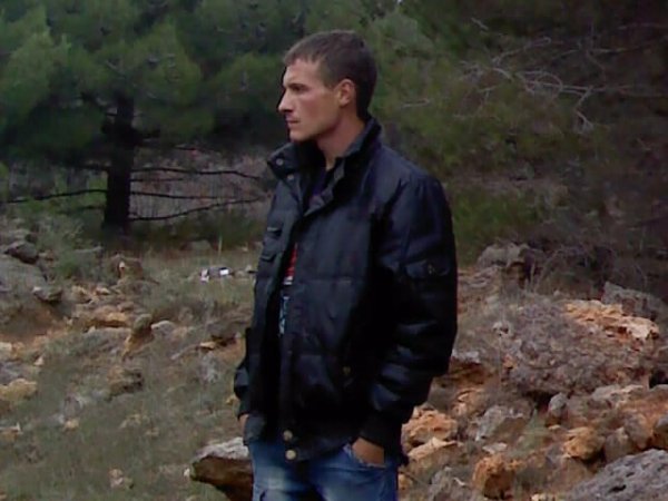 -X PyfAQlxE